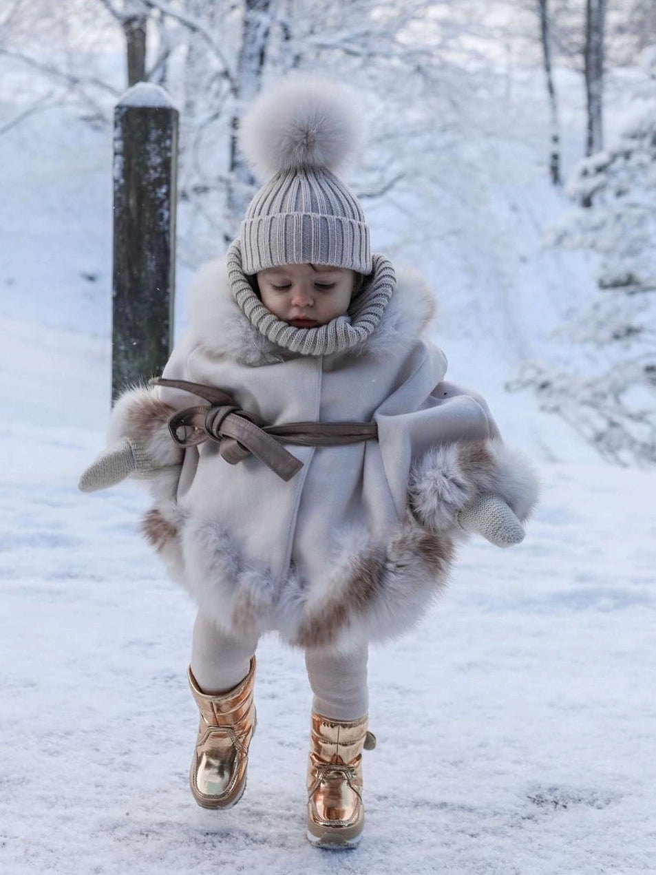 Baby Cream Hat Fashion Winter Pompom Hat